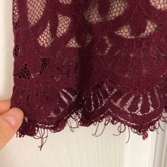 Sexy Burgundy Sleeveless Lace Top - Picture 4 of 6